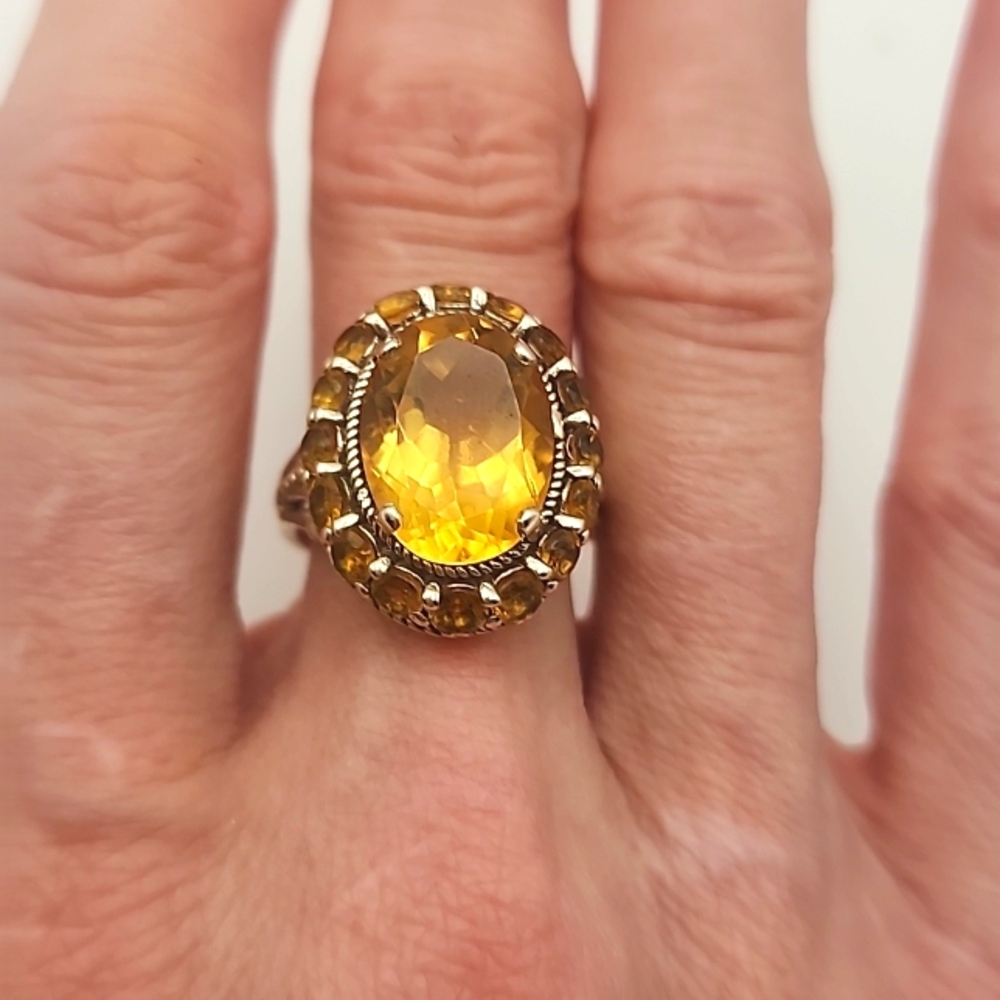 Elegant Sterling Silver Citrine With Citrine Halo Ring Size 6.5